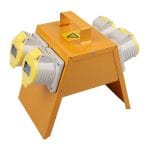 110V Splitter Box 4.00mm with 32A Plug and 4x32A Outlets