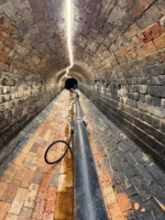 Underground tunnel site lighting setup